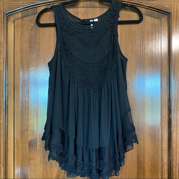 Ultra Pink, Women’s Tank, Size Small - Picture 1 of 3